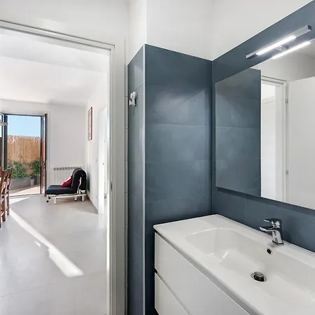 Valeria 2 - Arenzanohost Apartment *